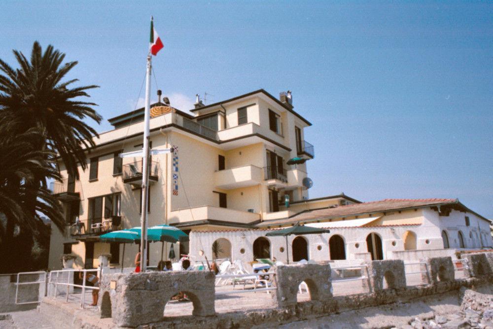 Residence Villa Miky Albenga Exterior photo