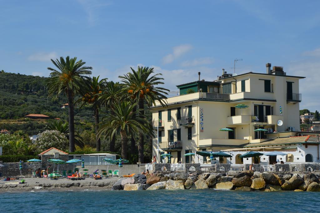 Residence Villa Miky Albenga Exterior photo