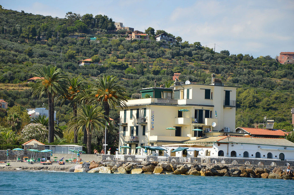 Residence Villa Miky Albenga Exterior photo